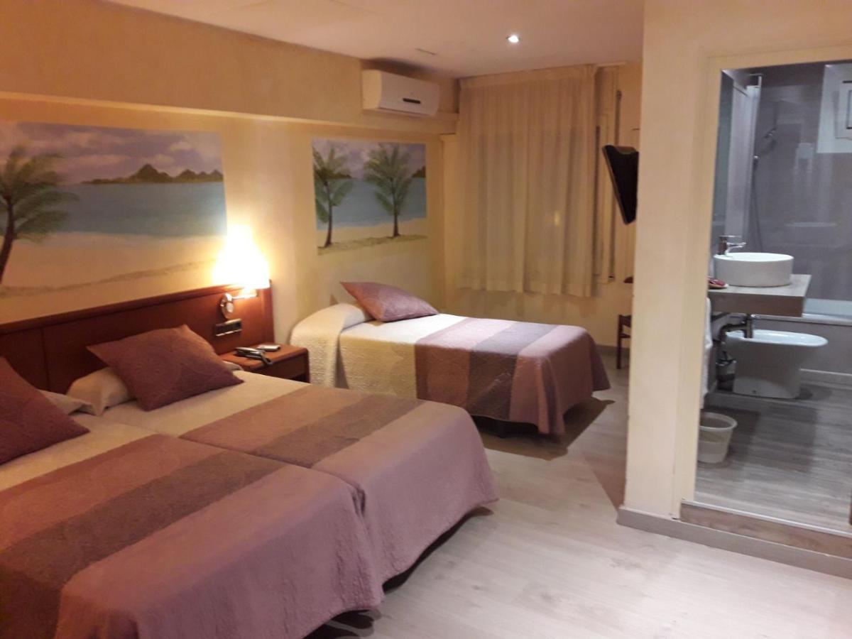 Checkin Trave Hotel Figueres  Exterior foto